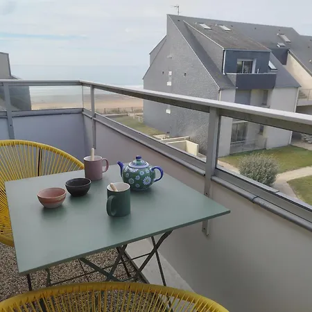 Les Galets Front De Apartment Jullouville-les-Pins