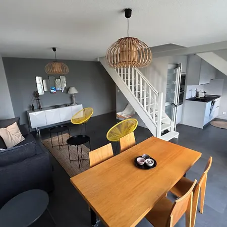 Les Galets Front De Apartment *