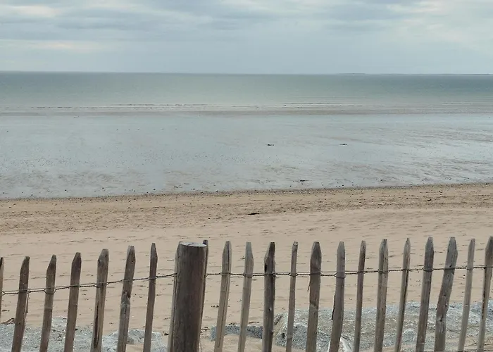 Les Galets Front De Apartamento